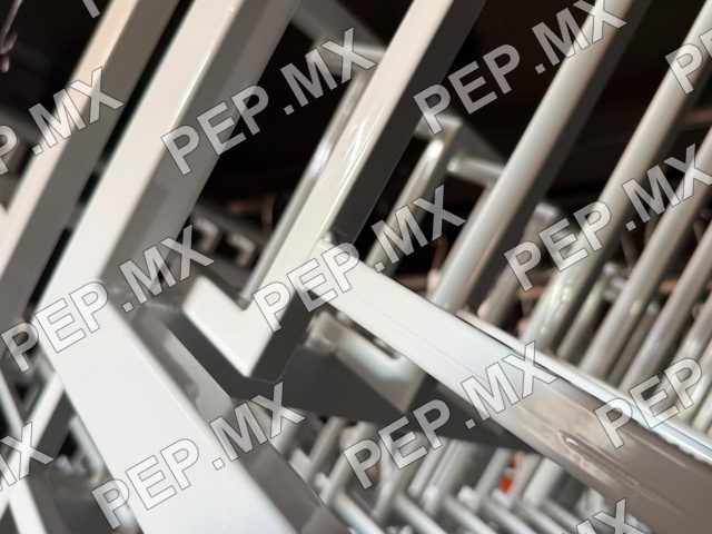 Perfiles y tubulares en blanco SKYWHITE.MX Blanco 311-115
